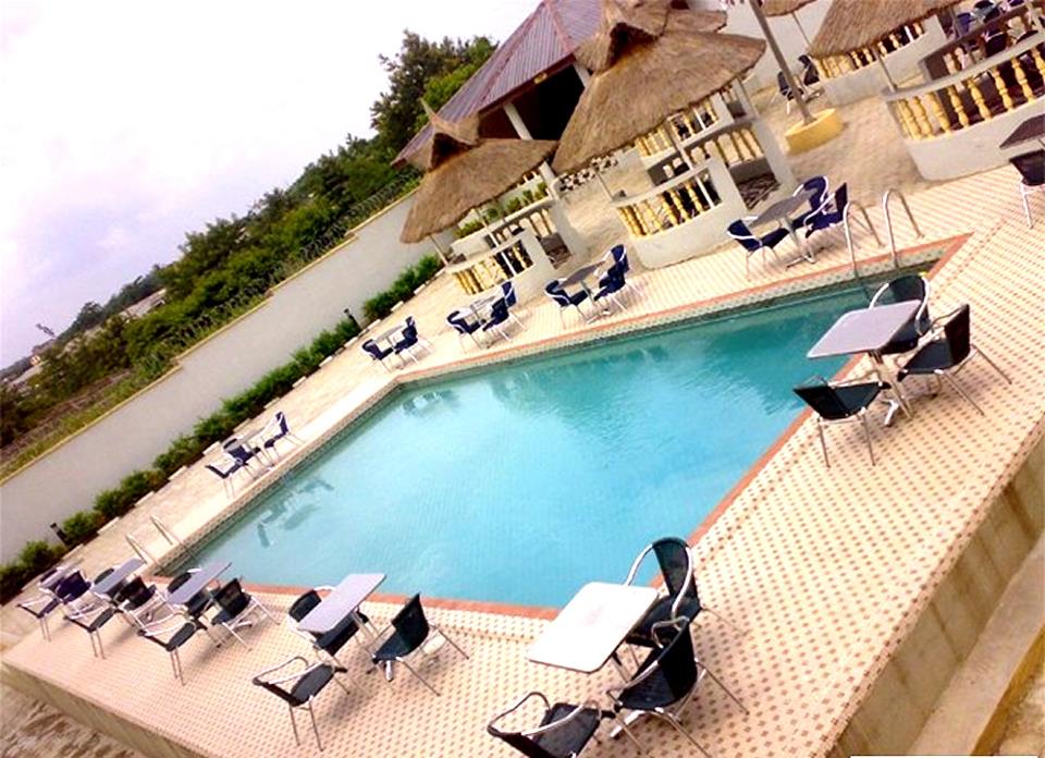 Royal Spring Hotel photo 2